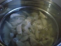 美味的猪肉芹菜饺子做法图解10)