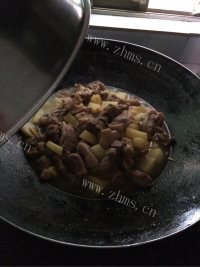 家常菜土豆焖鸭做法图解6)