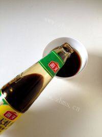 美味的酱爆花蛤做法图解4)