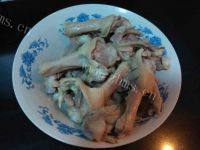 自制酱烧鸭腿做法图解4)