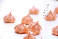 美味佳肴般的蛋白糖