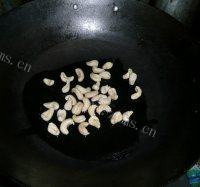 「DIY美食」腰果虾仁做法图解7)