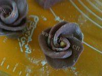 香喷喷的玫瑰花馒头的做法图解八