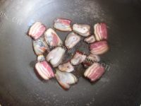 美味的腊味海带炖豆腐做法图解3)