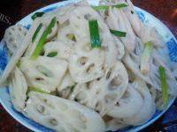 家常菜清炒藕片
