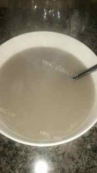 香喷喷的黑豆豆浆做法图解4)