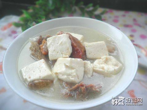 鸭架豆腐汤
