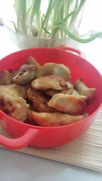 自制韭菜鸡蛋煎饺