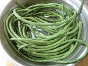 好吃的豇豆炒肉丝做法图解1)