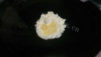 自己做的火腿鸡蛋炒饭做法图解2)