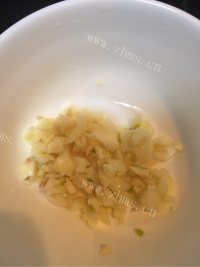 色泽鲜亮的白灼菜心做法图解2)