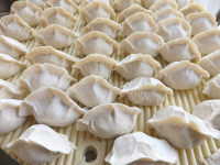 美味的荠菜饺子做法图解14)