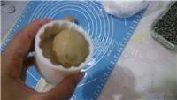 简单美味的广式五仁月饼做法图解14)