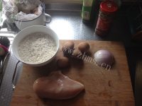 好吃的香菇鸡肉粥做法图解1)