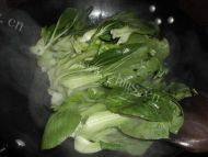 热腾腾的香菇青菜做法图解2)