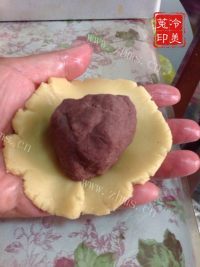 自制红豆沙月饼做法图解8)