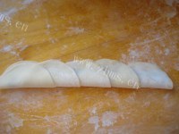 高颜值的玫瑰花锅贴做法图解7)