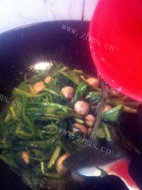 家常菜肉丸菠菜汤做法图解5)