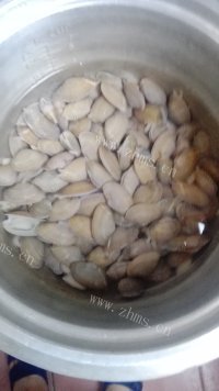易做的爆炒花蛤做法图解1)