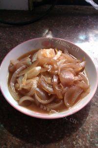 家常菜炒洋葱