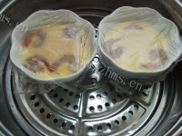 口感丰富的鲜虾蒸蛋做法图解6)