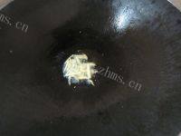 口感饱满的芹菜炒鸡杂做法图解4)
