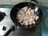 家常菜黑木耳炒肉片做法图解4)
