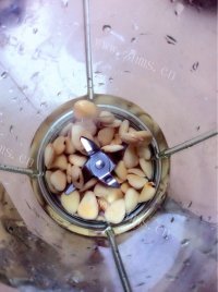 好吃的杏仁豆腐做法图解2)