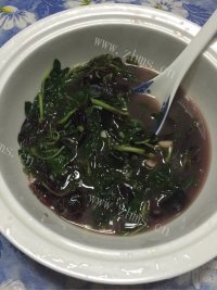 皮蛋苋菜汤做法图解6)