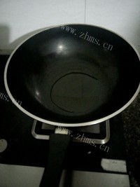美味的温州风味土豆炖排骨做法图解4)