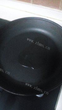 美味的香煎牛排做法图解3)