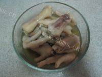 美味泡椒凤爪做法图解7)