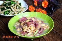 家常菜腊鸭腿炖黄豆