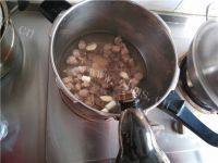 烧牛肉做法图解7)