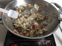 美味的孜然牛肉炒饭做法图解7)