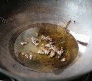 懒人大葱烧海参做法图解3)