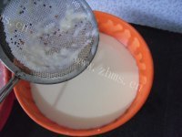 自制草莓班戟做法图解6)