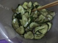 好吃的凉拌青瓜做法图解3)