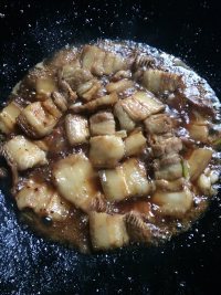 家常菜红烧五花肉