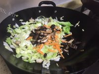 美味的炒粉干做法图解5)