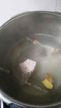 美味的自制肉松做法图解1)