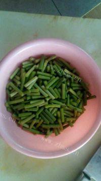 口感丰厚的宫保豆腐做法图解2)