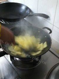 外婆教我做土豆烧牛肉做法图解9)