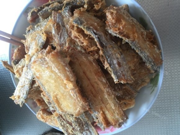 美味的炸带鱼