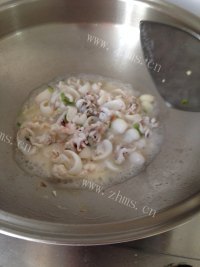 好吃的韭菜炒墨鱼仔做法图解9)