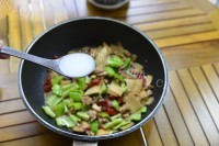 烩饭做法图解15)
