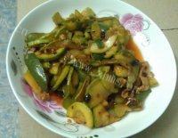 家常菜西葫芦炒肉片