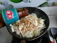 好吃的白菜炖冷冻豆腐做法图解7)