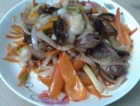 家常菜洋葱炒腊肉