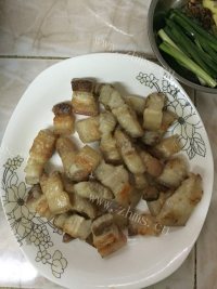 可口的红烧肉做法图解5)